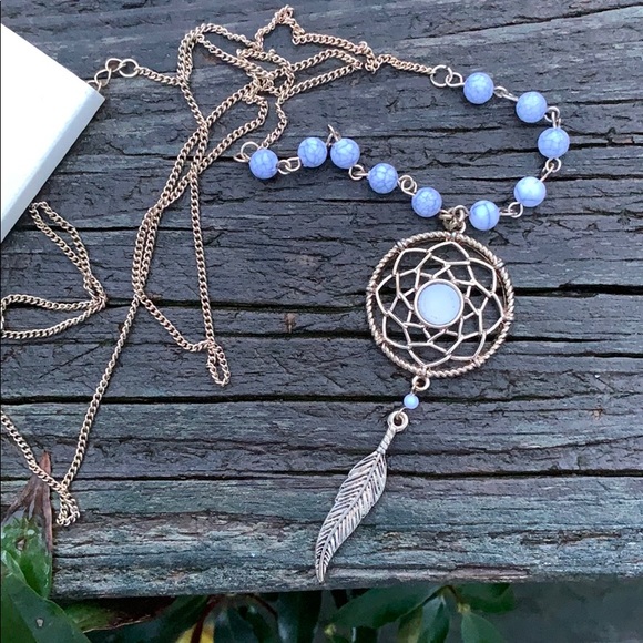 Lovely Dreamcatcher Necklace - Picture 2 of 8